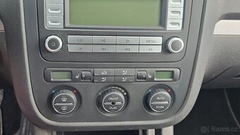 VW Golf V 1.6 i 75kw - 12