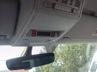 VW Multivan T6 2.0tdi 150kw DSG Highline 7 míst 2016 - 12