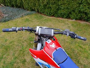 Yamaha YZ450F 2018 - 12