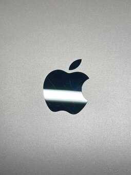 Macbook Pro 16 (2019) + obal v ceně - 12
