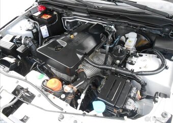 Suzuki Grand Vitara 2,0 i 103 kW 4 x 4 SERVISKA benzín - 12