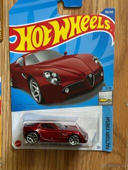 Hot wheels autíčka nové neotvorené... - 12