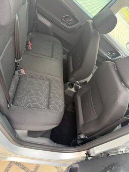 Nádherná ŠKODA FABIA FAMILY 63KW 2011 - TAŽNÉ ZAŘÍZENÍ - 12