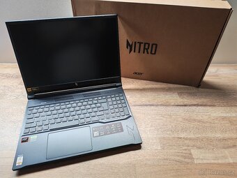 180HZ_ACER NITRO V16 AI_R7 260_16GB_1TB_RTX 5070 8GB - 12