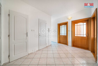 Prodej bytu 3+1, 65 m², Rokycany, ul. Polní - 12
