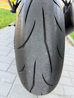 Yamaha FZ8N - 12