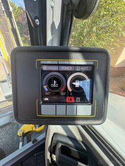 Bagr Wacker Neuson EZ36, 920mth, 2021, 3x lopata - 12