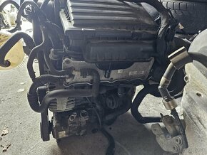 Škoda Rapid sedan a spaceback. - 12