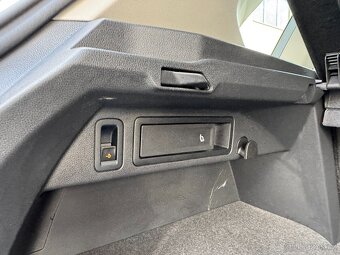 VW Tiguan 4Motion 2.0 TDI 140kW DSG Tažné Weba - Zálohováno - 12