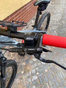 Trek X-Caliber 7 Horské kolo - 12