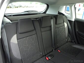 Peugeot 2008 1,6 HDI - 12