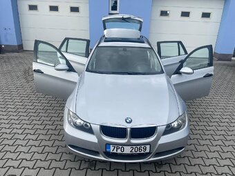 BMW 320i combi 110kw 2006, velmi slušný stav - 12