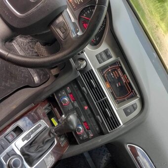 Audi A6 C6 4F - 12