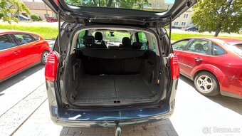 Peugeot 5008 - 12