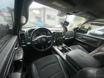 Dodge Ram 5.7 4x4  SPORT  TOP CENA - 12