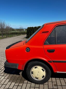 Škoda 130 GL - 12