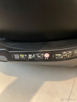 Autosedačka otočná Britax römer - 12