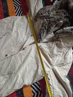 Parka s velkou kapucí Zara M - 12