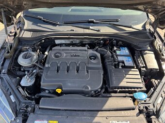 Škoda Superb III 2,0TDi 110kW STYLE + - 12