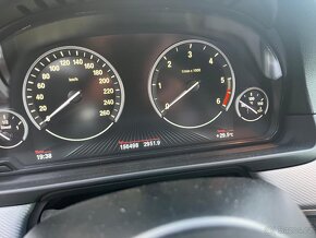 BMW M550d. 156 000km TOP STAV - 12
