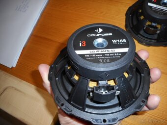 Reproduktory do auta - 12