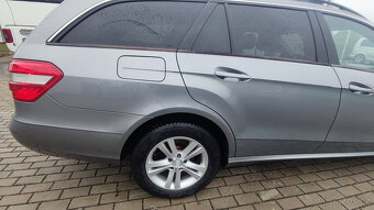 Mercedes Benz W212 E250 - 12