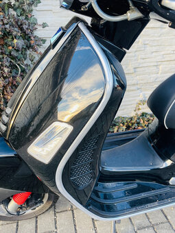 Vespa 300 GTS Super HPE 18kW - 12