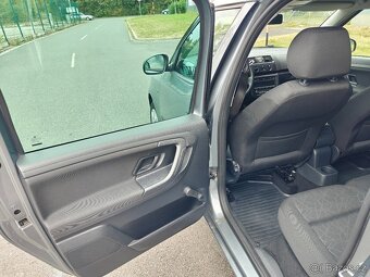 Škoda Roomster 1.2 TSI ambition najeto 99 tis dovoz Švýcarsk - 12