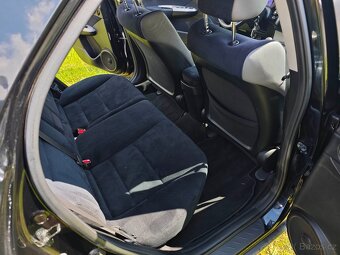 Honda Civic 8g 1.8 i-VTEC Executive DPH - 12