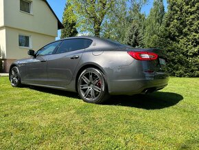 Maserati Quattroporte S, 22.000 km najeto, stav nového - 12