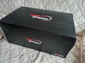 Prodám Ford GT (2017), 1:18, TopSpeed - nový - 12