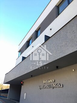 Pronájem bytu 1kk 39m2, Praha-Vysočany - 12