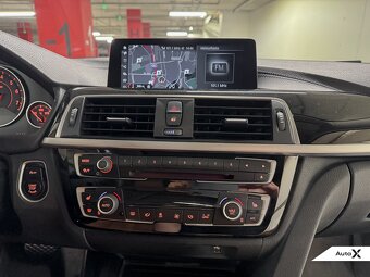 BMW 330i F31 Sport Line Touring 185 kW - 12