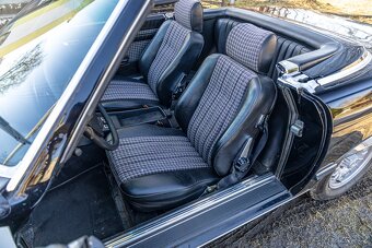 Mercedes-Benz SL350 - 12