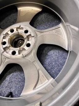 5x108 R18 Originál Alu Mustang Mach Electric 2022 - TOP STAV - 12