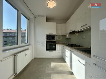 Pronájem bytu 2+1, 63 m², Klatovy, ul. Masarykova - 12
