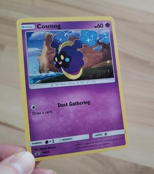 Sbírka holo/reverse Pokémon karet karty + album - 12