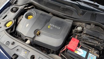 2005 RENAULT MEGANE 1.5 DCI - 12