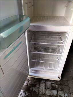 Electrolux ER8997B Made in Sweden 367 litrů 2 kompresory - 12
