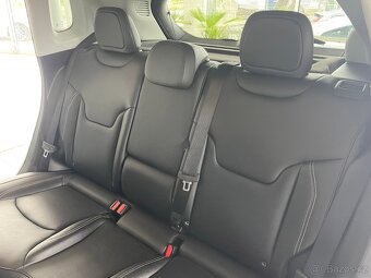 Jeep Compass S 4xe 1.3T 240k,4X4,KeyLess - 12