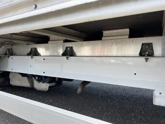 Prodám Renault Master 2.3DCi,120kw. 10 palet. Měchy. - 12