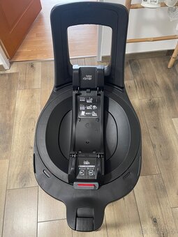 Autosedačka Britax Römer Baby safe 5Z2+základna Flex base 5Z - 12