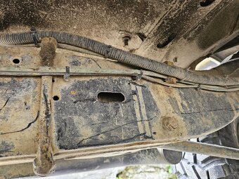 Nissan Patrol 4,2 turbo (td42t 114kw) GR Y60 STK 07/26 - 12