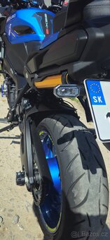 Suzuki GSX-S 1000 - 12