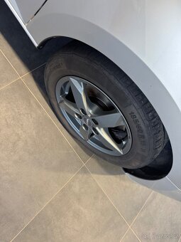Škoda Fabia III 1.2 TSI 81kw DSG 7/2015 nová STK a servis - 12