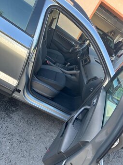 Škoda Karoq 1.5TSI, 110kw, 24070km, r.v.2021, zánovní vůz,TZ - 12