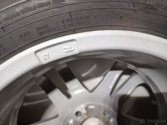 Hyundai Kona zimni kola - 12