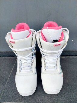 Snowboard GRAVITY, 140 cm + boty GRAVITY - 12