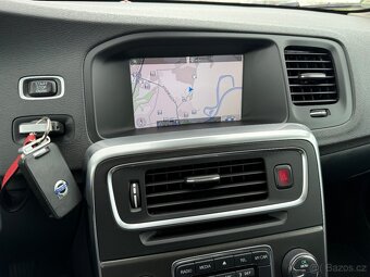 VOLVO S60 1.6 D2 MOMENTUM //2012 1.MAJITEL NAVI XENON SERVIS - 12