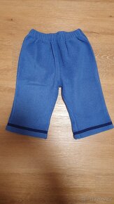 Oblečení a potřeby pro miminko - 12